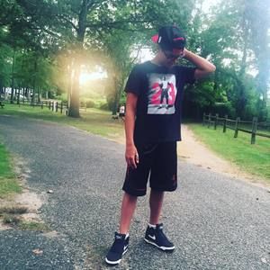 Meet your Posher, Mark